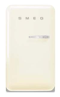 Réfrigérateur compact Smeg rétro de 4,31 pi3 - FAB10ULCR3