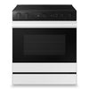 Cuisinière intelligente électrique encastrée Samsung de 6,3 pi³ avec caméra de four - verre blanc - NSE6DB870012AC