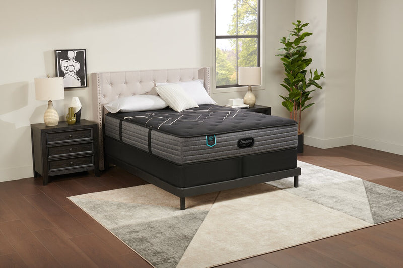 Ensemble sommier divisé à profil bas Hotel 2025 de Beautyrest BlackMD pour grand lit