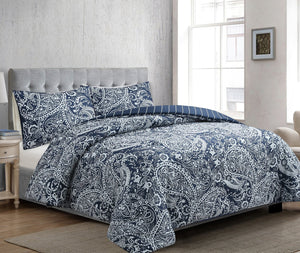 Ensemble d’édredon Lochlan 3 pièces pour très grand lit - bleu marine et blanc
