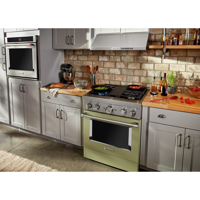 Cuisinière intelligente à gaz KitchenAid de 4,1 pi³ avec autonettoyage - crème d’avocat - KFGC500JAV