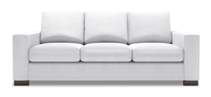 Sofa-lit personnalisable Track de Sofa Lab de 85 po fabriqué au Canada en tissu d’apparence lin blanc Pax Ice avec accoudoirs rectilignes