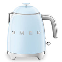 Mini bouilloire électrique Smeg sans fil de 0,8 l - KLF05PBUS