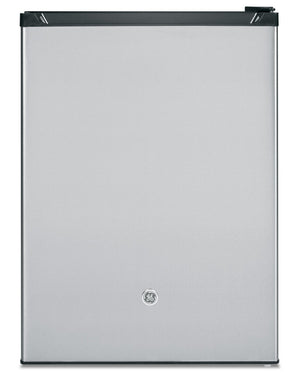 Réfrigérateur compact GE de 5,6 pi³ et de 23,6 po - acier inoxydable - GCE06GSHSB